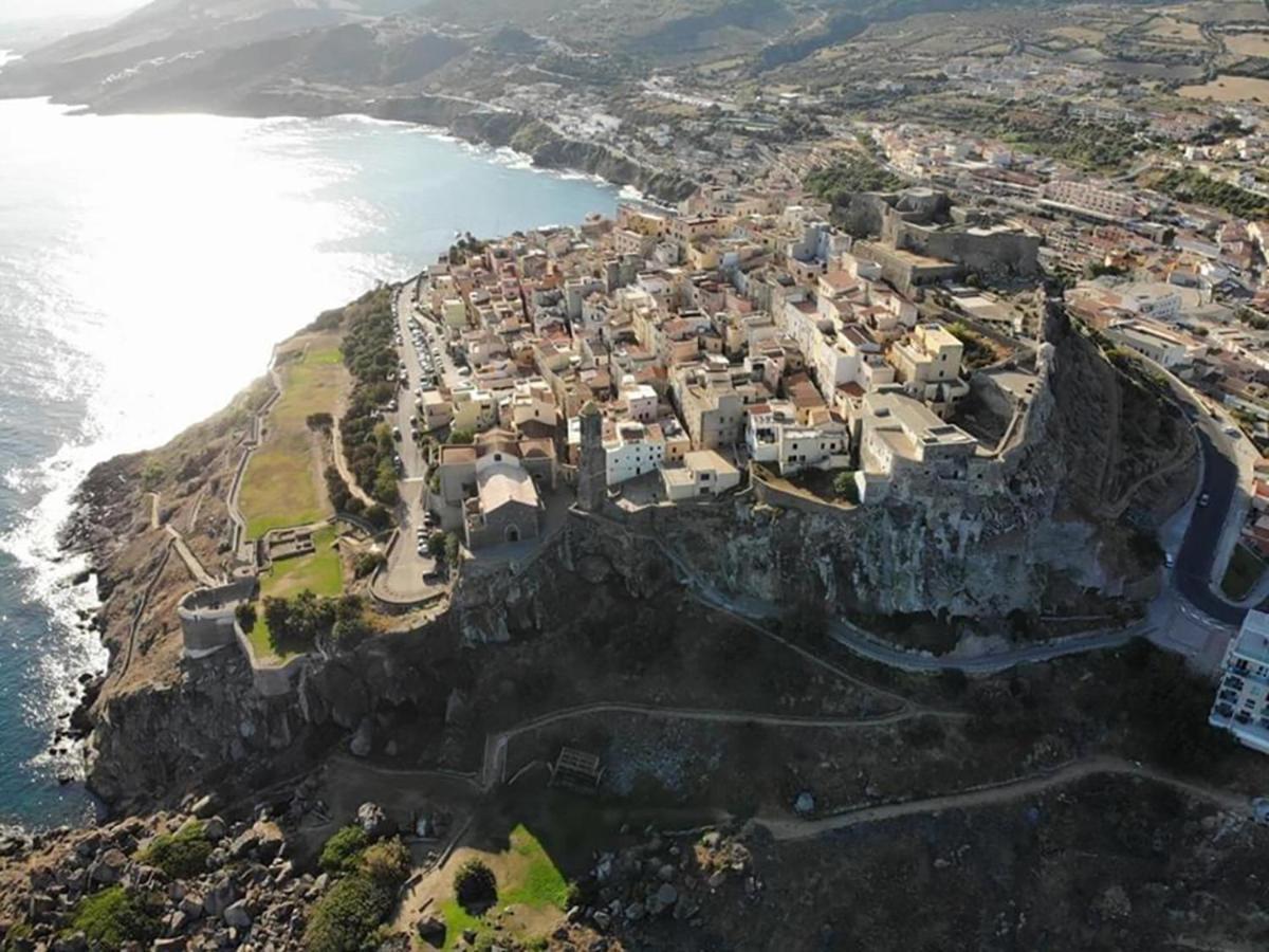 Апартаменти Casa Castel Кастельсардо Екстер'єр фото